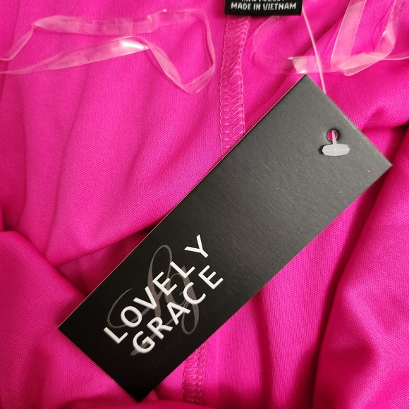 🆕️⬇️Lovely Grace Hot Pink Ruched Glitter Maxi Dress - Picture 14 of 16